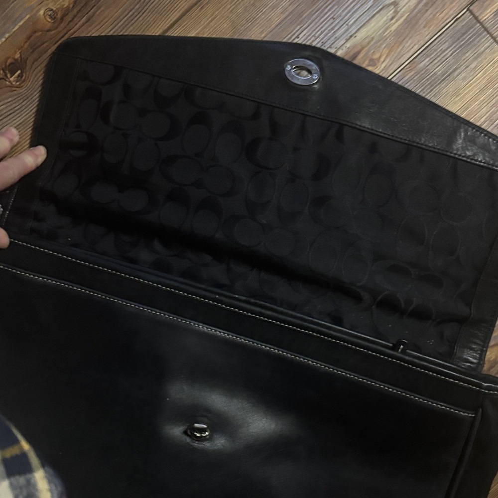 Coach Vintage Attache Messenger Bag F06457 Crossbody Black Leather - Picture 10 of 13